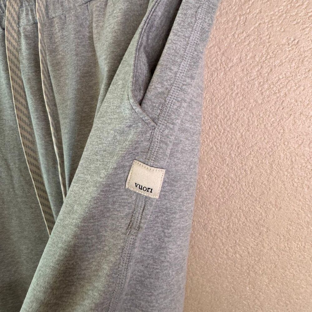 Vuori Womens Jogger Pants Womens XS Heather Gray Performance Ankle Athleisure - Picture 4 of 10
